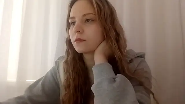 Snapshot of CrackShirker chatting on February 23, 2026, 7:31 am CrackShirker online show from February 23, 2026, 7:31 am