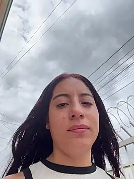 Snapshot of Mia_fiire chatting on April 10, 2026, 7:10 pm Mia fiire online show from April 10, 2026, 7:10 pm