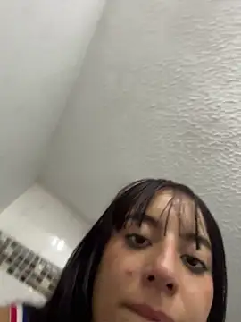 Snapshot of Mia_fiire chatting on April 11, 2026, 8:12 pm Mia fiire online show from April 11, 2026, 8:12 pm