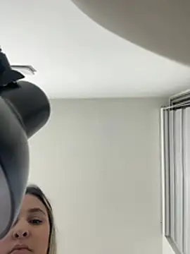 Sofia Lopezz1 online show from January 13, 2026, 2:37 am