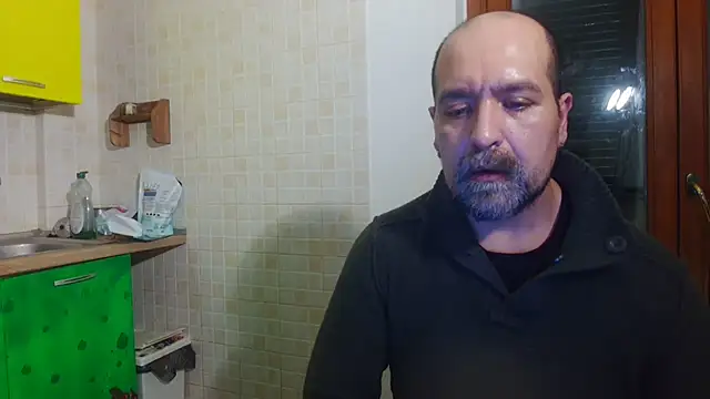 Snapshot of AMIRDIB2025 chatting on March 19, 2026, 12:43 am AMIRDIB2025 online show from March 19, 2026, 12:43 am