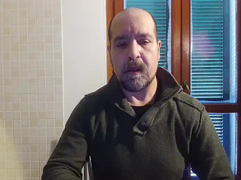 Snapshot of AMIRDIB2025 chatting on March 17, 2026, 10:40 am AMIRDIB2025 online show from March 17, 2026, 10:40 am