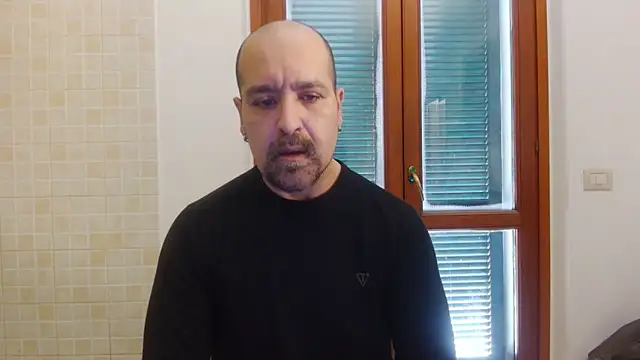 Snapshot of AMIRDIB2025 chatting on March 4, 2026, 12:57 pm AMIRDIB2025 online show from March 4, 2026, 12:57 pm