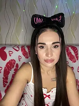 Snapshot of MonikaSi chatting on February 23, 2026, 5:57 pm MonikaSi online show from February 23, 2026, 5:57 pm