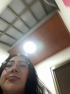 Snapshot of Dafne_se chatting on May 25, 2026, 11:03 pm Dafne se online show from May 25, 2026, 11:03 pm