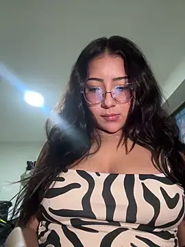 Snapshot of Dafne_se chatting on May 18, 2026, 11:20 pm Dafne se online show from May 18, 2026, 11:20 pm