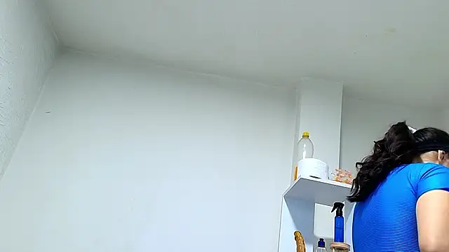 Nahomi rous777 online show from February 1, 2026, 12:25 pm