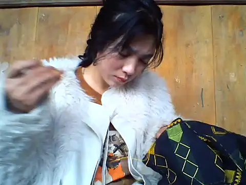 Snapshot of Alibabapi chatting on February 16, 2026, 3:27 am Alibabapi online show from February 16, 2026, 3:27 am