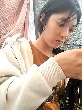 Snapshot of Alibabapi chatting on February 17, 2026, 4:43 am Alibabapi online show from February 17, 2026, 4:43 am