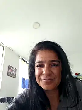 sweetCatallina online show from March 9, 2026, 2:09 pm