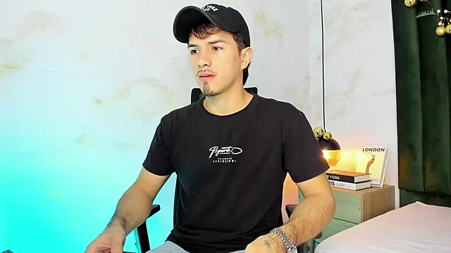 Justin duque online show from December 16, 2025, 7:51 pm