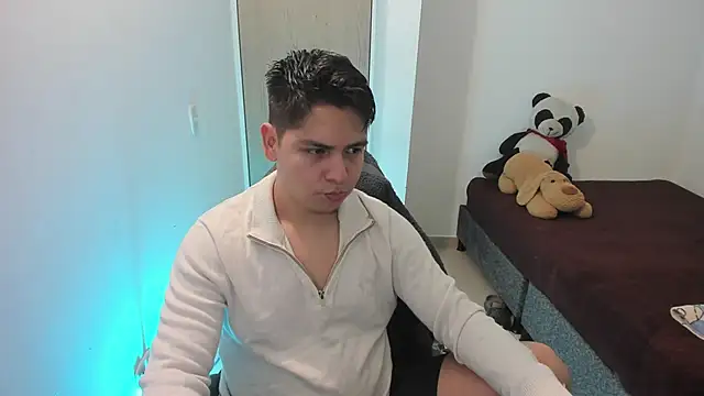 Asta YunoXXX online show from May 1, 2026, 3:33 am