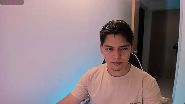 Asta YunoXXX online show from May 21, 2026, 3:59 am