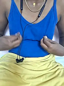 Snapshot of Tamil_Laksh chatting on December 22, 2025, 6:13 am Tamil Laksh online show from December 22, 2025, 6:13 am