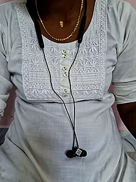 Snapshot of Tamil_Laksh chatting on December 18, 2025, 5:56 am Tamil Laksh online show from December 18, 2025, 5:56 am