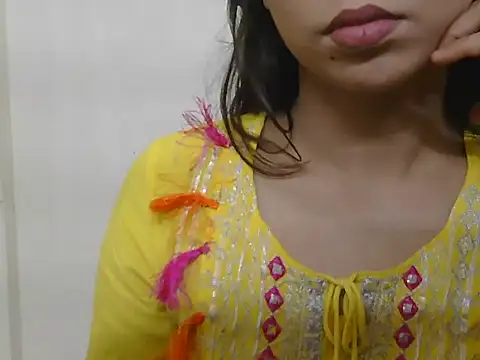 Snapshot of Sandhya54 chatting on December 4, 2025, 8:24 am Sandhya54 online show from December 4, 2025, 8:24 am