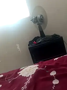  - putinha - online show from December 2, 2025, 3:03 pm