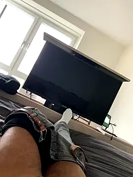 StormNL online show from November 28, 2025, 12:38 pm