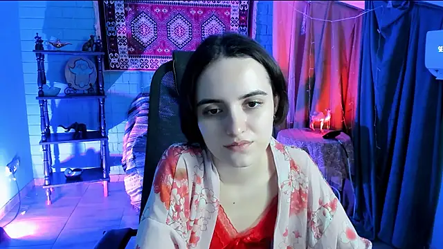 Snapshot of KateWillows chatting on February 28, 2026, 4:34 am KateWillows online show from February 28, 2026, 4:34 am