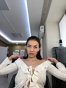 Snapshot of cordeliawow chatting on February 20, 2026, 6:10 am cordeliawow online show from February 20, 2026, 6:10 am