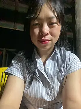 Snapshot of alissa-ww chatting on February 22, 2026, 11:39 pm alissa-ww online show from February 22, 2026, 11:39 pm