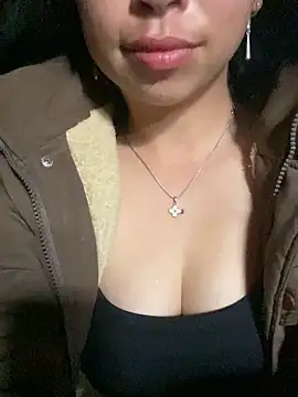 Snapshot of alissa-ww chatting on February 25, 2026, 8:36 am alissa-ww online show from February 25, 2026, 8:36 am