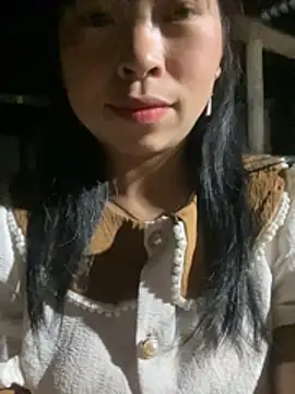 Snapshot of alissa-ww chatting on February 14, 2026, 2:39 pm alissa-ww online show from February 14, 2026, 2:39 pm