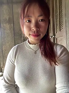 alissa-ww online show from December 23, 2025, 5:29 am