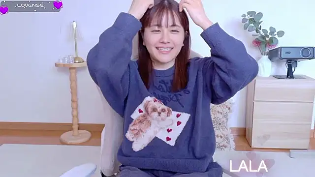 Lalachan jp online show from February 8, 2026, 3:04 am