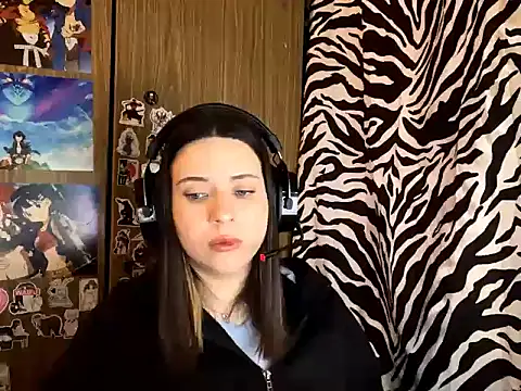 AngeliqueSulima online show from December 3, 2025, 7:41 am