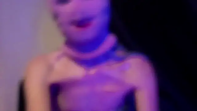 skinny teen2006 online show from November 30, 2025, 3:51 am