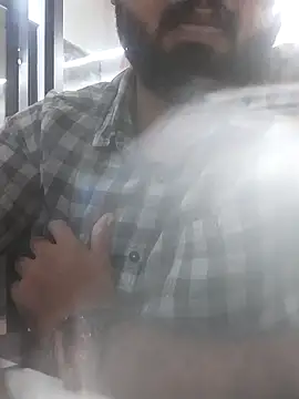 mrwhoti online show from December 1, 2025, 8:37 am