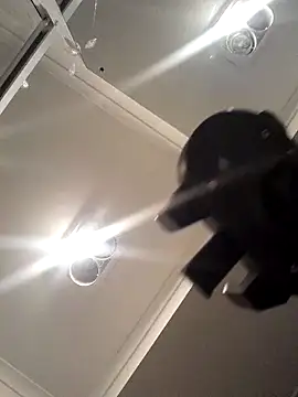 cumplaywitme1991 online show from December 15, 2025, 3:51 pm