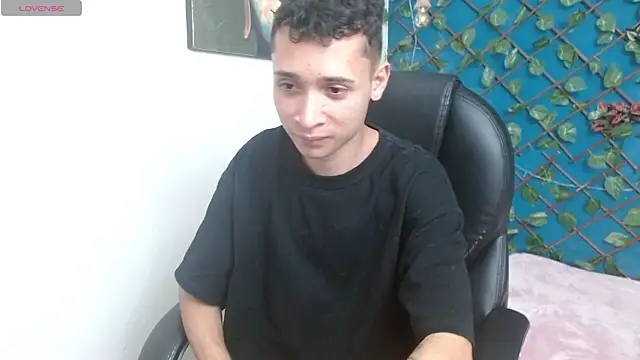 LucassSmith11 online show from February 10, 2026, 7:13 pm