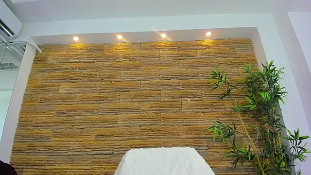 Cherry Charmxxx online show from January 8, 2026, 8:37 pm