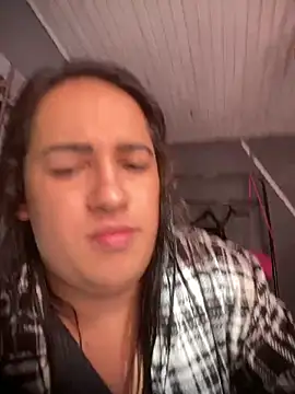 Snapshot of larysinha chatting on May 10, 2026, 5:48 pm larysinha online show from May 10, 2026, 5:48 pm