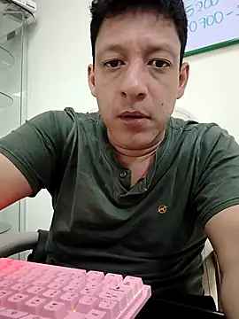 KairoStormX online show from December 18, 2025, 2:27 am