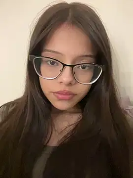Snapshot of omifresita chatting on July 2, 2026, 10:16 pm omifresita online show from July 2, 2026, 10:16 pm