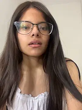 Snapshot of omifresita chatting on June 26, 2026, 7:42 pm omifresita online show from June 26, 2026, 7:42 pm