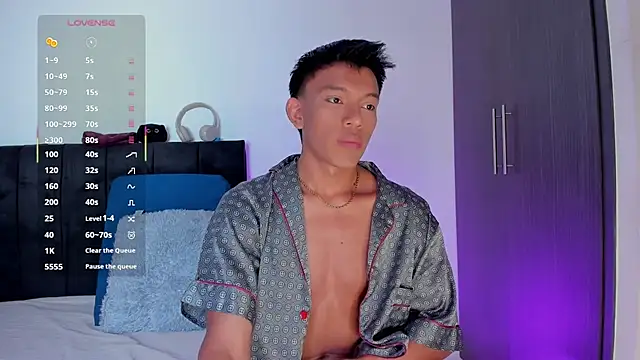 santinaughty online show from February 14, 2026, 5:57 pm