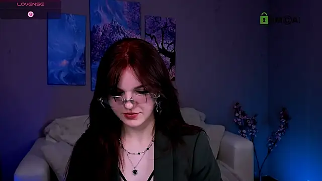 mikameovv online show from January 9, 2026, 8:38 pm