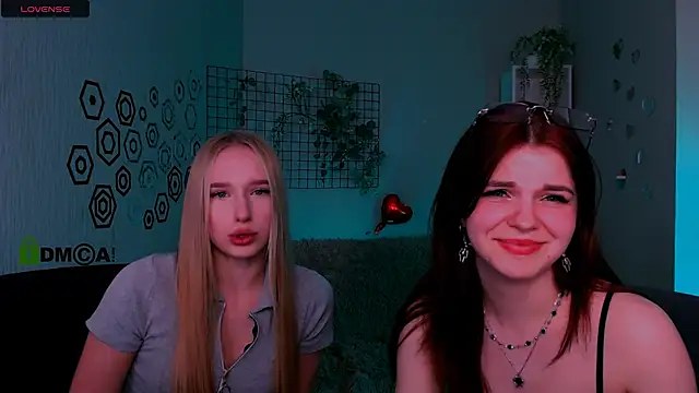 mikameovv online show from February 17, 2026, 8:17 pm