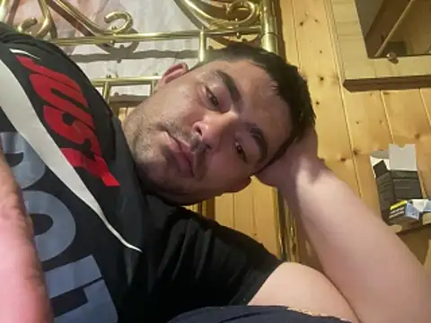 Javix77788 online show from April 5, 2026, 8:26 pm