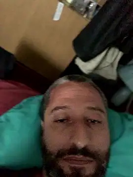 Calientesensible online show from January 8, 2026, 9:54 pm