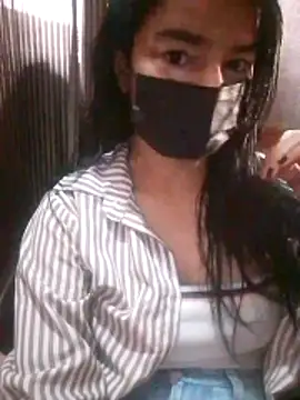 Kajal-kumari-- online show from November 29, 2025, 5:07 am