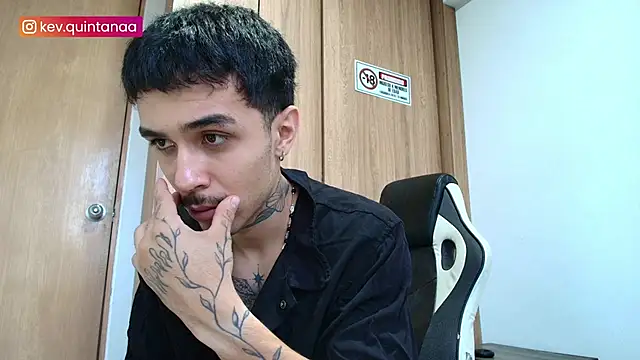 Snapshot of liorvante chatting on July 17, 2026, 11:13 pm liorvante online show from July 17, 2026, 11:13 pm