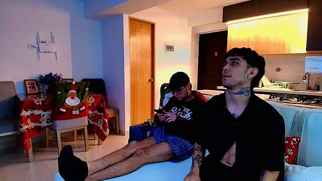 Snapshot of liorvante chatting on December 23, 2025, 2:11 am liorvante online show from December 23, 2025, 2:11 am