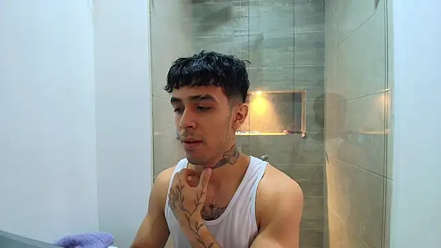 Snapshot of liorvante chatting on January 7, 2026, 5:40 pm liorvante online show from January 7, 2026, 5:40 pm