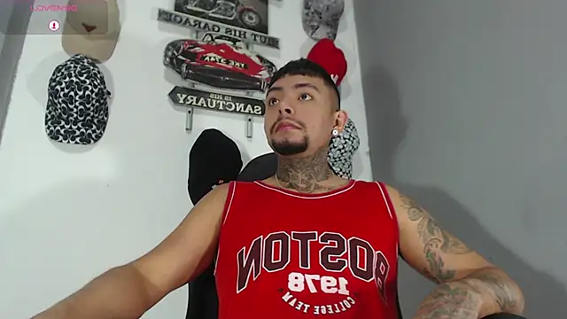 Snapshot of BASTIAN_NICOLAS_ chatting on March 8, 2026, 3:26 pm BASTIAN NICOLAS online show from March 8, 2026, 3:26 pm