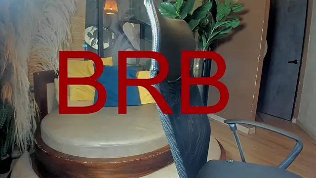 Snapshot of isaac_grimm chatting on February 18, 2026, 3:04 am isaac grimm online show from February 18, 2026, 3:04 am